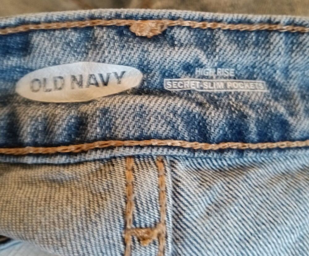 Old Navy Shorts High Rise Secret Slim Pockets Women's Size 0 Ripped Patchwork - Picture 4 of 5